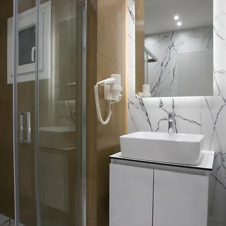 Luxury * Saloniki